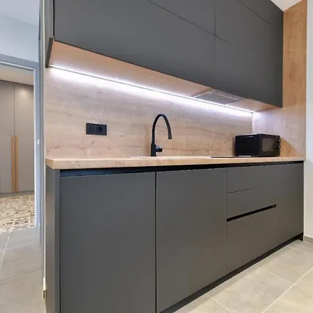 Maris By Belmont Realty דירה *