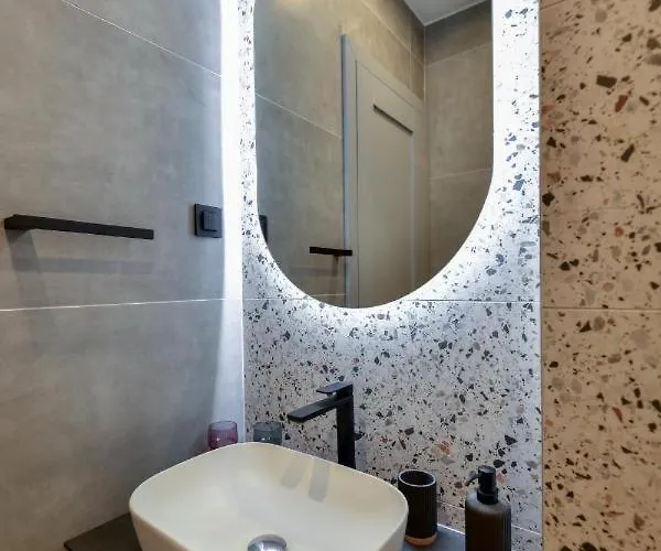 Maris By Belmont Realty