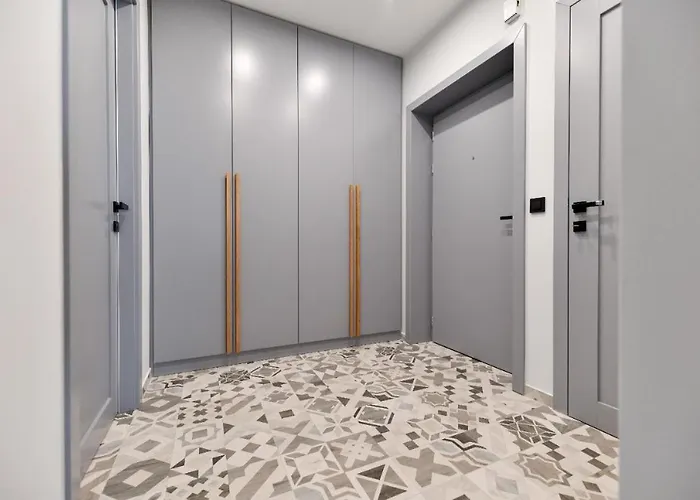 Maris By Belmont Realty Apartman *