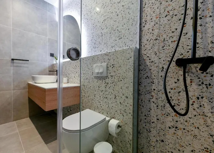 Maris By Belmont Realty